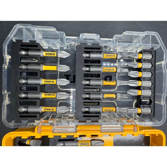 DEWALT 29-Piece Assorted Screwdriver Bit Set - new in package - Picture 3 of 8